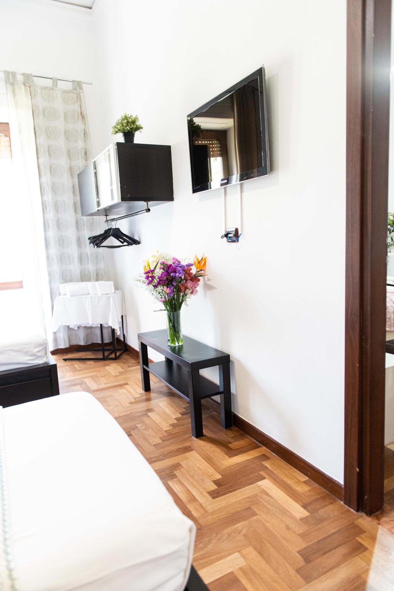 Laetitia Guest House32 อาแวร์ซา ภายนอก รูปภาพ